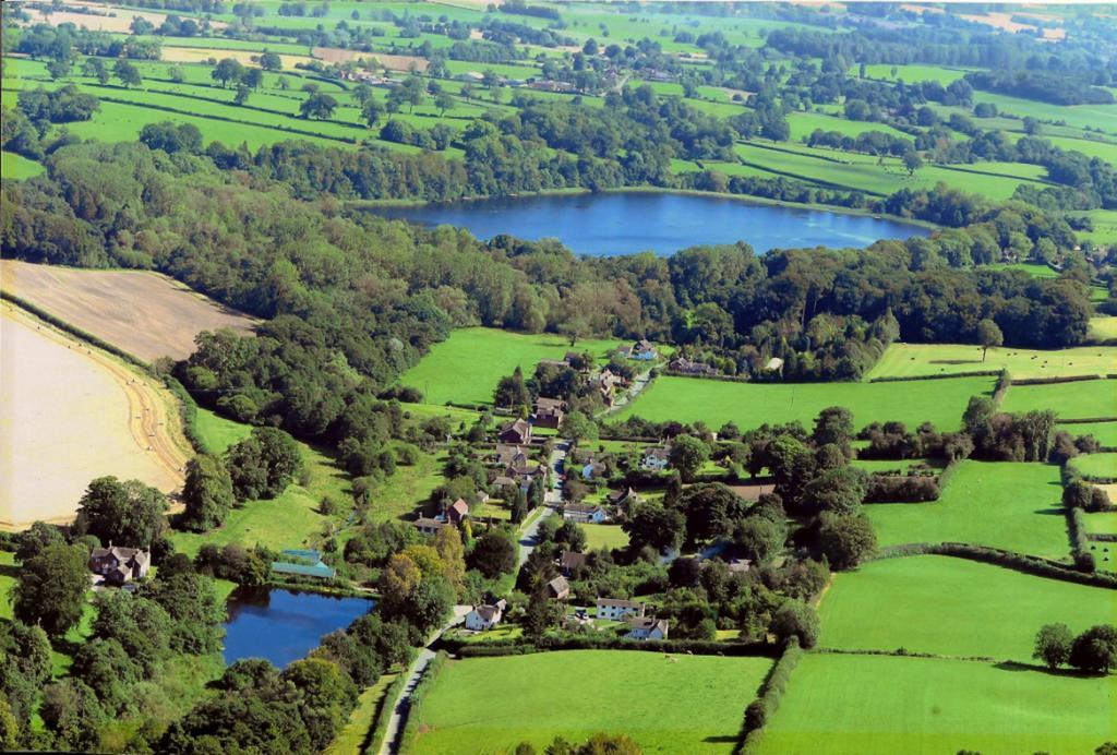 Cul Mor B&B Eccleshall Exteriör bild